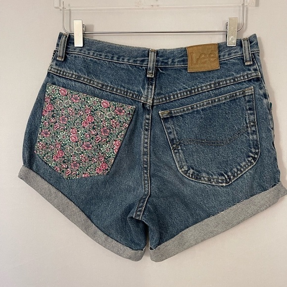 Customized Lee Jeans Shorts w/Studs Floral Appliqué Denim 30 - Picture 4 of 15